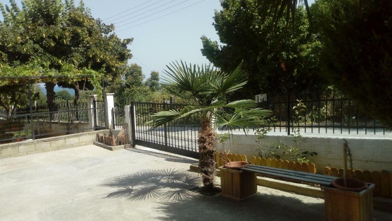 Residenza Monopati Beach Methoni Pierias Apartment ภายนอก รูปภาพ