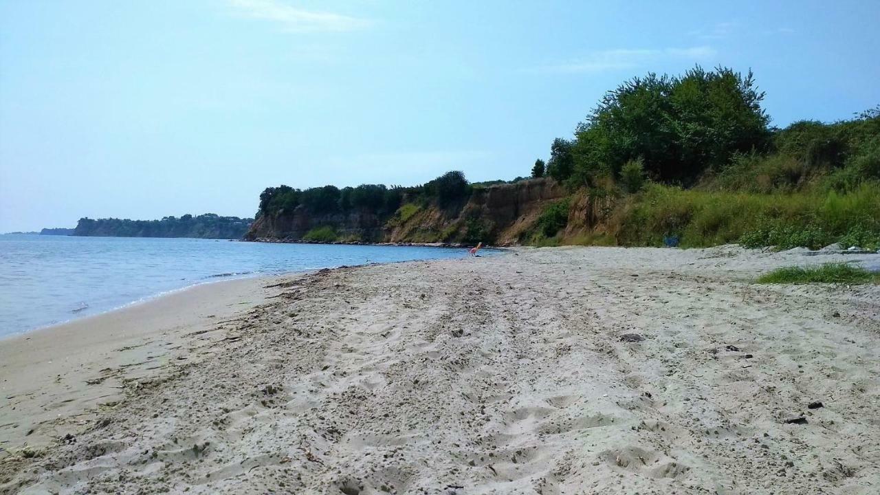 Residenza Monopati Beach Methoni Pierias Apartment ภายนอก รูปภาพ